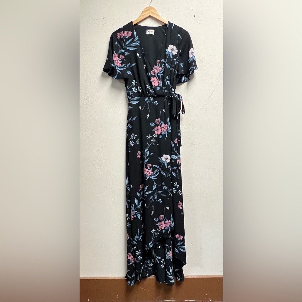Show Me Your Mumu Black Floral‎ Wrap Maxi Dress Short Flutter Sleeve Small EUC